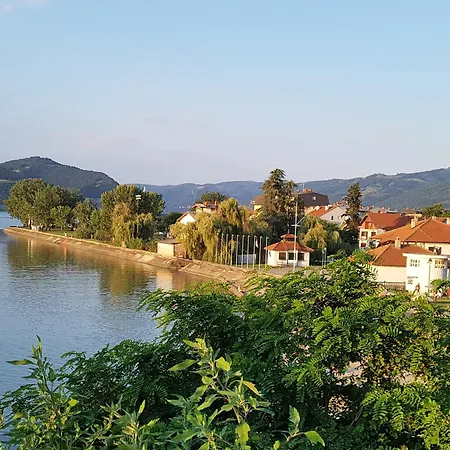 Nena & Rale Donji Milanovac