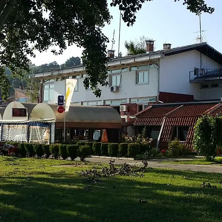 Nena & Rale * Donji Milanovac